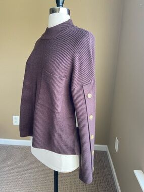 Women's Brown Ribbed Sweater with Front Pocket and Button Detail Large NWT